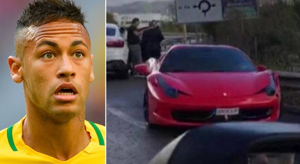 Barcellona, incidente stradale con la sua Ferrari per Neymar