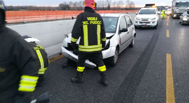 L'incidente in A4 all'altezza di Gonars verso Trieste, tre i feriti