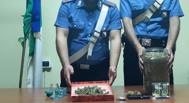 Ercolano, alto impatto dei carabinieri: arresti per droga e possesso di arma