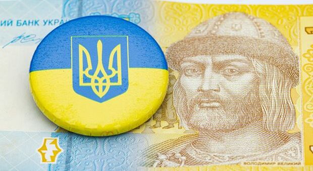 Ucraina, banca centrale svaluta grivna del 25% rispetto a dollaro