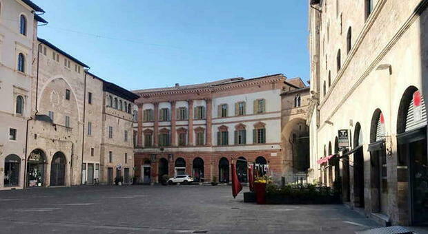 Foligno, Confesercenti lancia lo sbaracco interno per far ripartire il centro storico