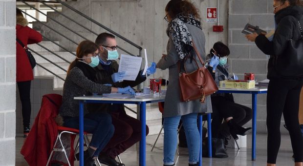 Ancona, allarme Coronavirus: graduatoria lampo, 57 infermieri assunti pochi giorni dopo il concorso
