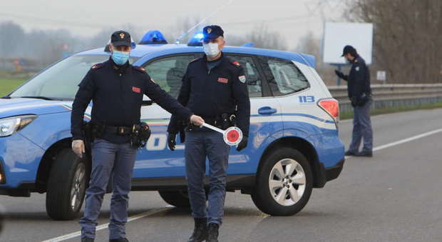 A rischio gli agenti della Polizia di Stato A rischio gli agenti della Polizia di Stato