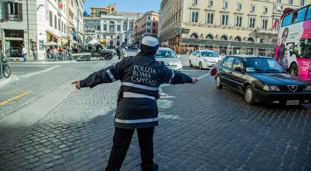 Smog su Roma, domenica stop alle auto: penultima giornata ecologica della stagione