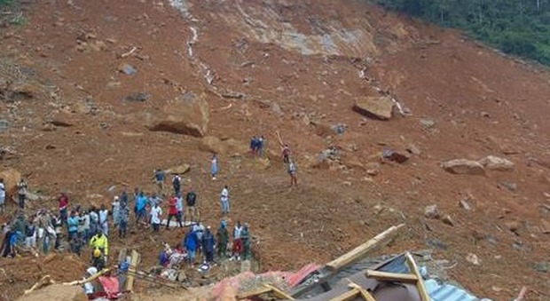 Sierra Leone, nuove inondazioni e smottamenti a Freetown: il bilancio è di oltre mille morti