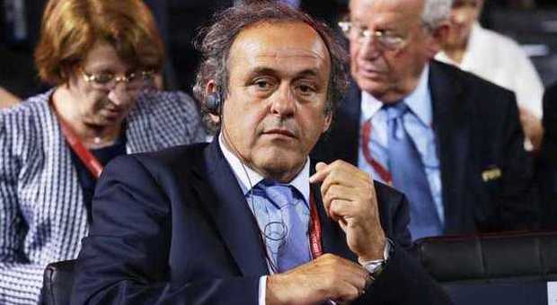 Fifa, è ufficiale: Platini si candida alla presidenza