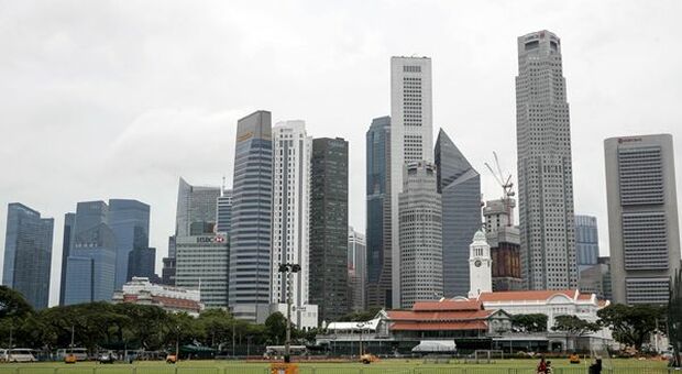 Singapore, banca centrale inasprisce la politica monetaria