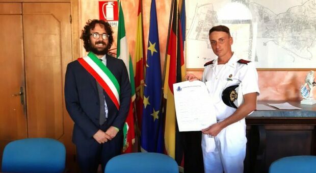 Stefano Cordisco con il sindaco di Cerveteri Alessio Pascucci