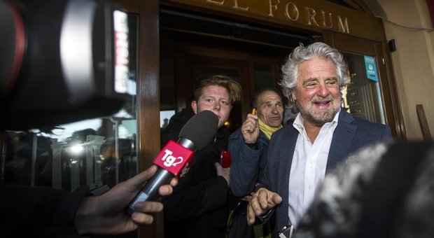 Raggi, Grillo furioso va via da Roma senza incontrare il sindaco