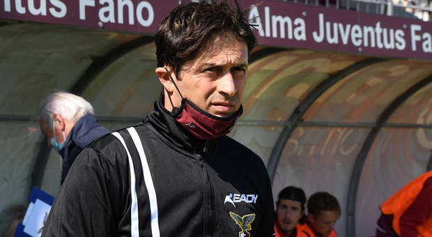 Alessio Tacchinardi, allenatore del Fano