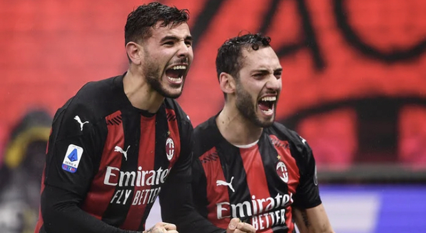 Calhanoglu e Hernandez positivi: Milan in emergenza a Cagliari