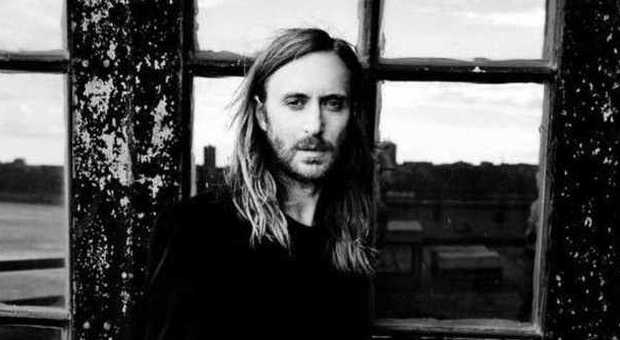 "Listen": esce il nuovo album di David Guetta, il re dei DJ