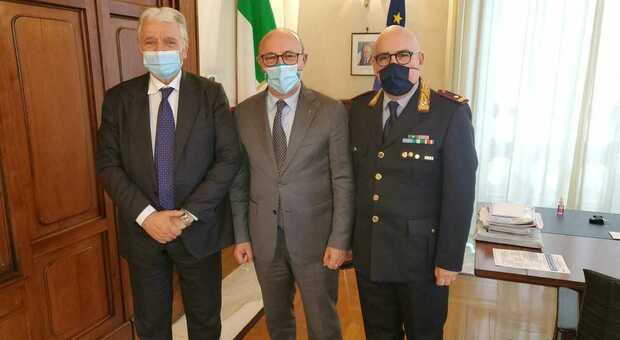 Polizia municipale di Napoli, l'Anac salva il comandante: «Può restare a capo di via De Giaxa»