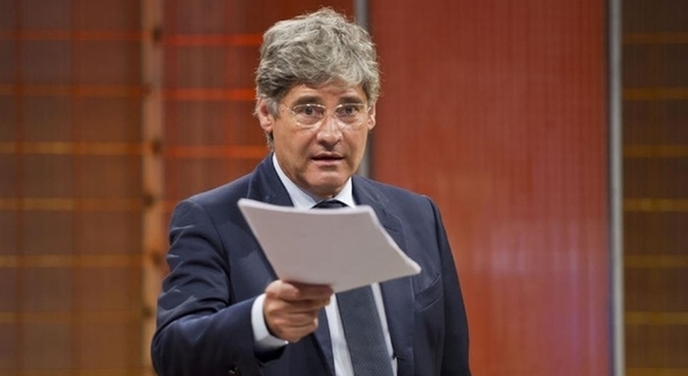 Giornalista aggredito, Del Debbio: «Beppe Grillo sei un poveretto, prenditela con me»