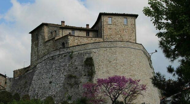 Monte Cerignone, lavori sull'antica Rocca Feltresca: Museo Mochi e nuova scalinata