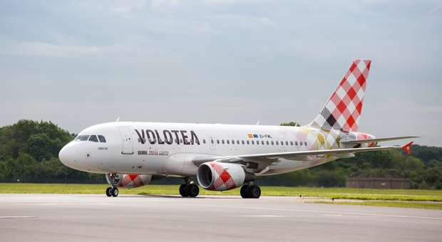Volotea, due nuove rotte da Verona: si vola a Parigi e Barcellona. E riparte anche il collegamento per Lampedusa