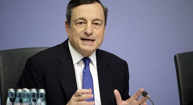 Bce, attesa per l'ultimo discorso di Draghi