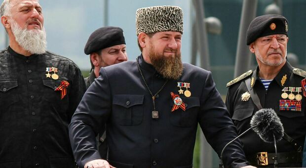 Soldati ceceni fanno sesso di gruppo: uccisi dopo l'ordine di Kadyrov