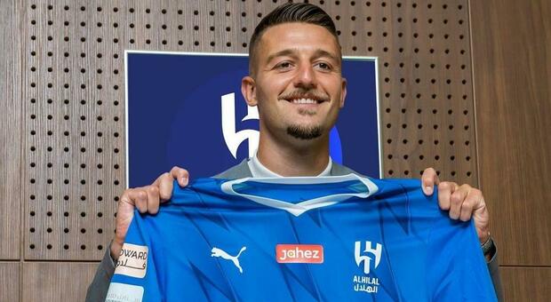Milinkovic Savic ufficiale all'Al Hilal: ha firmato un triennale. L'addio alla Lazio: «Non vi dimenticherò mai»