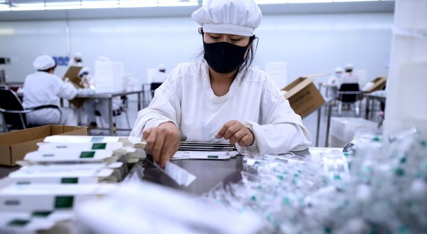 Coronavirus, il primo vaccino è cinese: verrà dato per adesso solo ai militari
