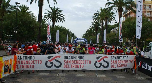Strade chiuse e tanto divertimento a San Benedetto: entusiasmo alla Tirreno Adriatico