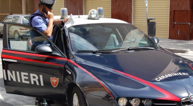Cagliari, duplice omicidio: donna uccide i due figli disabili e si spara