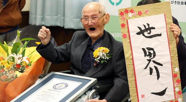 L'uomo più anziano del mondo ha 112 anni: è il giapponese Chitetsu Watanabe