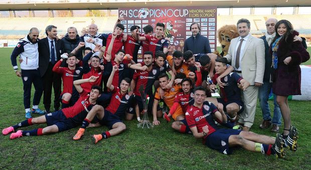 La squadra del Cagliari che vinse nel 2016