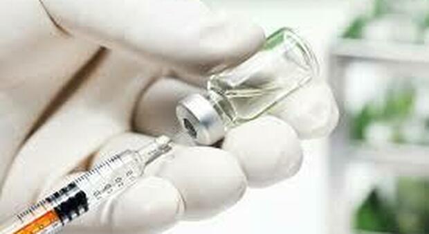 Vaccinazione antinfluenzale e anti pneumococcica obbligatoria anche nel Reatino per gli over 65