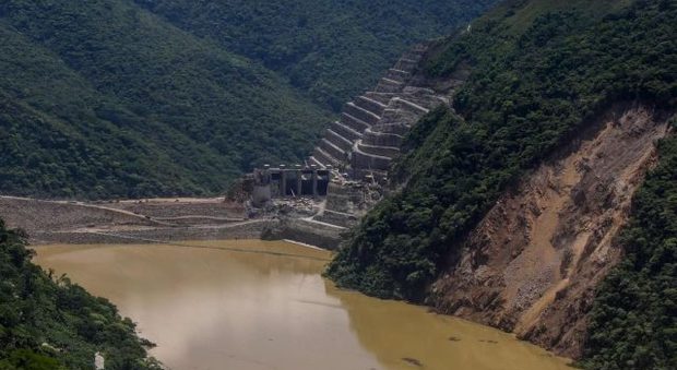 Colombia: «La diga crolla». Evacuate migliaia di persone