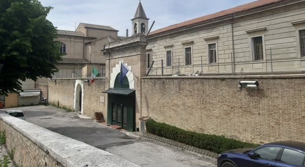 Il carcere di Fermo dove il giovane è stato rinchiuso