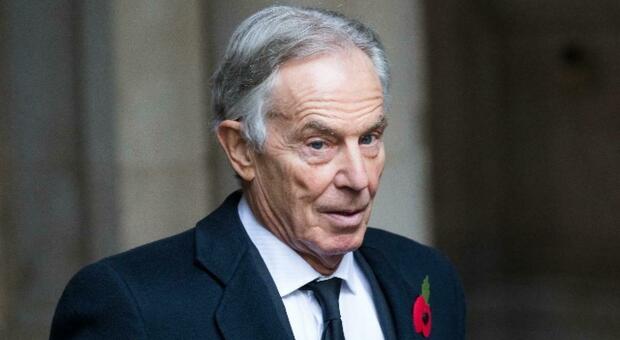 Tony Blair prepara il ritorno a Downing Street, l'obiettivo dell'ex premier: cancellare la Brexit