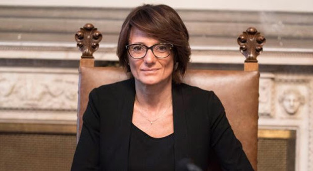 Family Act per superare la crisi: il ministro Bonetti a Scampia