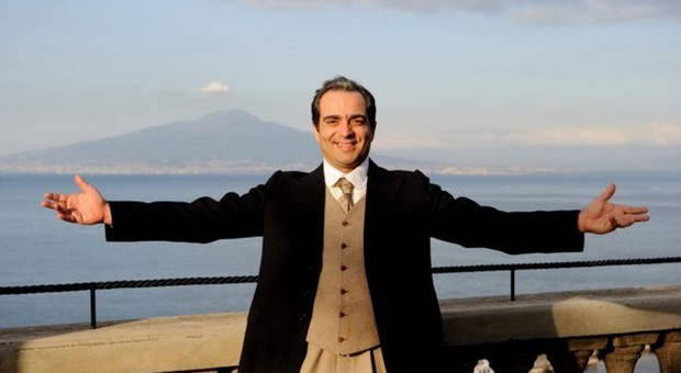 Caruso, standing ovation per il concerto di Terranova a Napoli