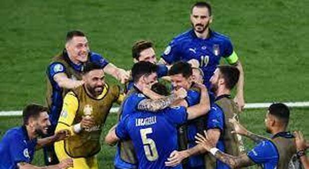 «Locatelli fa le cose per bene» e l'Italia è già agli ottavi di finale