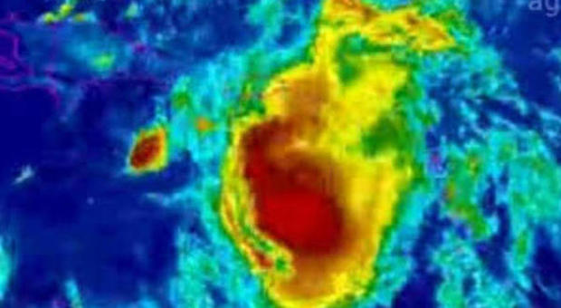 Erika, la tempesta tropicale fa 20 morti e 30 dispersi nei Caraibi. Ma comincia ad indebolirsi