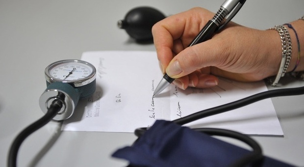 Certificato medico per Covid senza sintomi, l'Inps contesta in Fvg indennizzi non idonei a decine di lavoratori