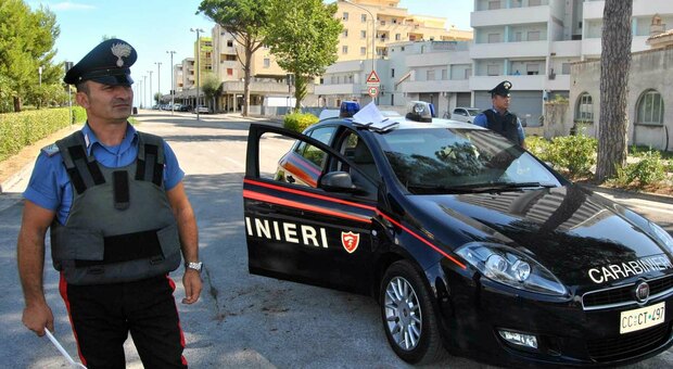 Accoltellò un giovane a LidoTre Archi: algerino denunciato dai carabinieri