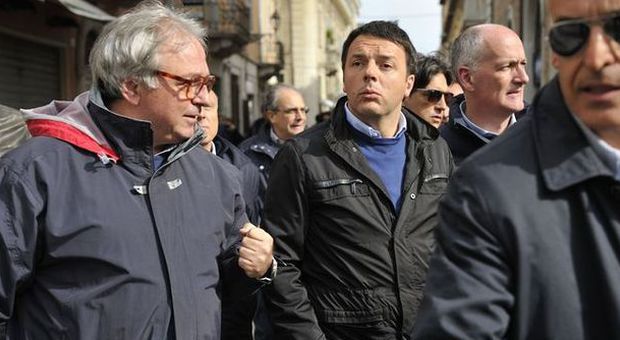 Renzi nelle Marche: "Contiamo i danni Ma il turismo è pronto per decollare"