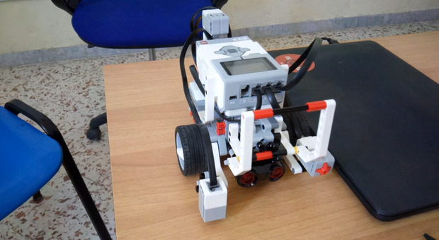Coding, robot e Lego per imparare È Paidea, la startup che insegna