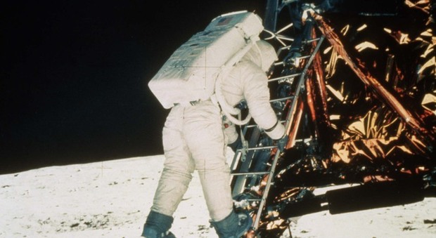 “Matera vista dalla luna” dal 16 luglio eventi, spettacoli e concerti dedicati al lucano Rocco Petrone che fece il count down dell'Apollo 11