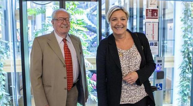 Francia, Marine Le Pen scarica il padre Jean-Marie dal Front National