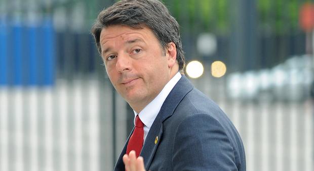 Italicum, Renzi: «È una buona legge. Non c'è un problema banche»