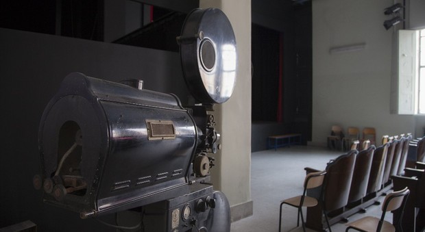 Il Cinema in Tasca, un'iniziativa a cura dell'Associazione Offf in collaborazione con Scuola Media Regina Margherita