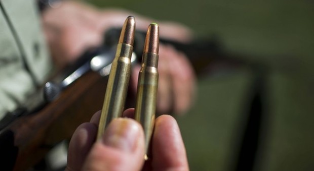 Militare Usa 28enne si suicida in casa con un colpo di fucile