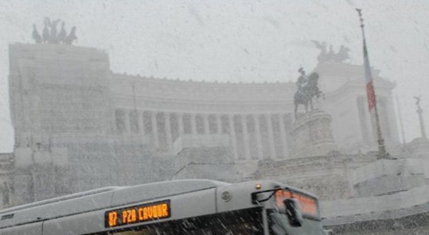 Roma, pioggia fino alla fine della ​settimana: "Domenica allerta neve"