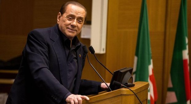Berlusconi incita gli amministratori di Fi: «Se vado in galera fate la rivoluzione»