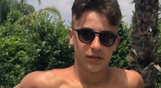 Napoli. Uccise 17enne durante inseguimento, rinviato il processo al carabiniere