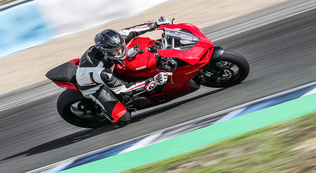 Ducati Panigale V2 - Press Test a Jerez