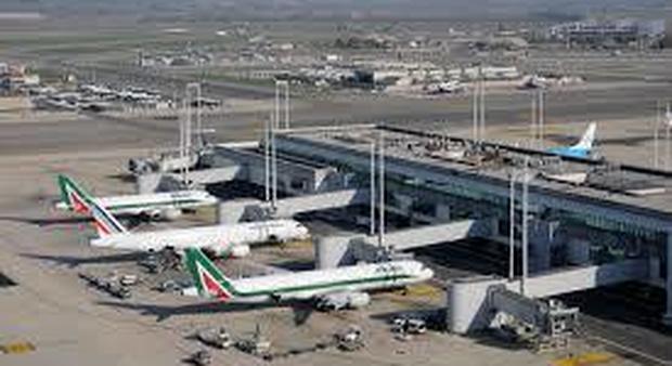 Fiumicino, consiglio comunale in aeroporto: ordine del giorno rilancio Alitalia